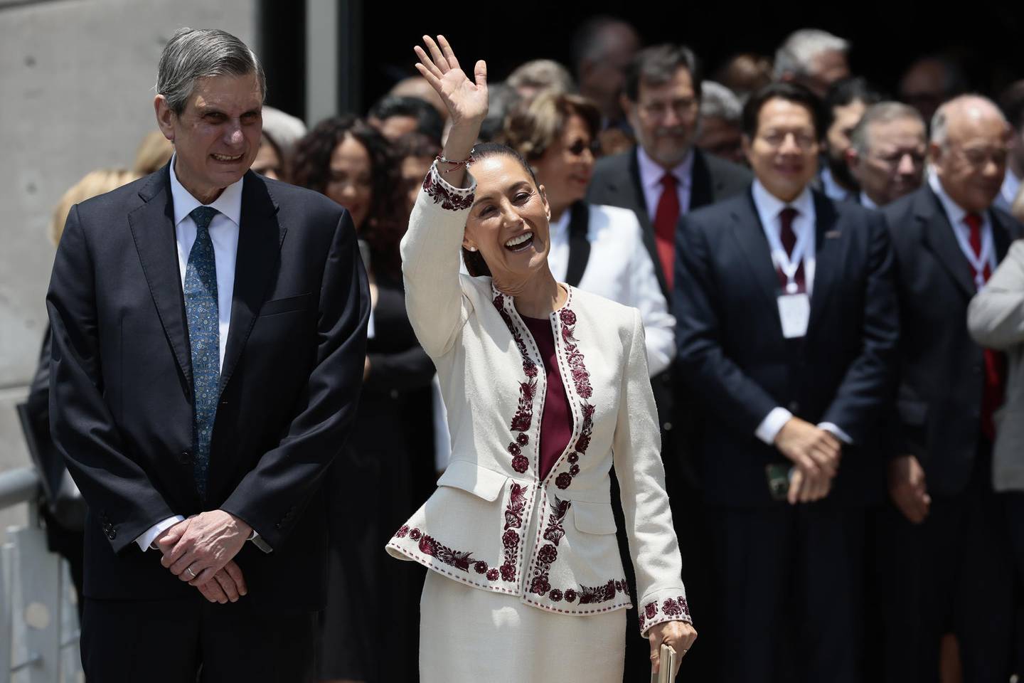 Claudia Sheinbaum se convierte en la primera mujer presidenta en la historia de México. (Foto: EFE).