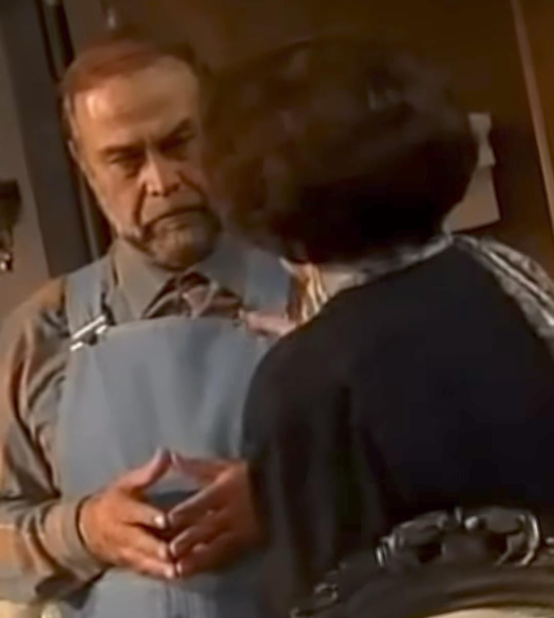 Carlos Amador en 'El privilegio de amar'. (Foto: IMDB)