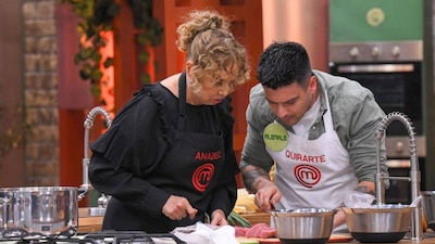 Luis Fernando Peña no estuvo de acuerdo en que Anabel Ferreira recibiera ayuda en 'MasterChef Celebrity' 2025. (Foto: Cortesía)