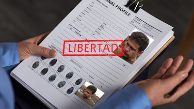 alt default